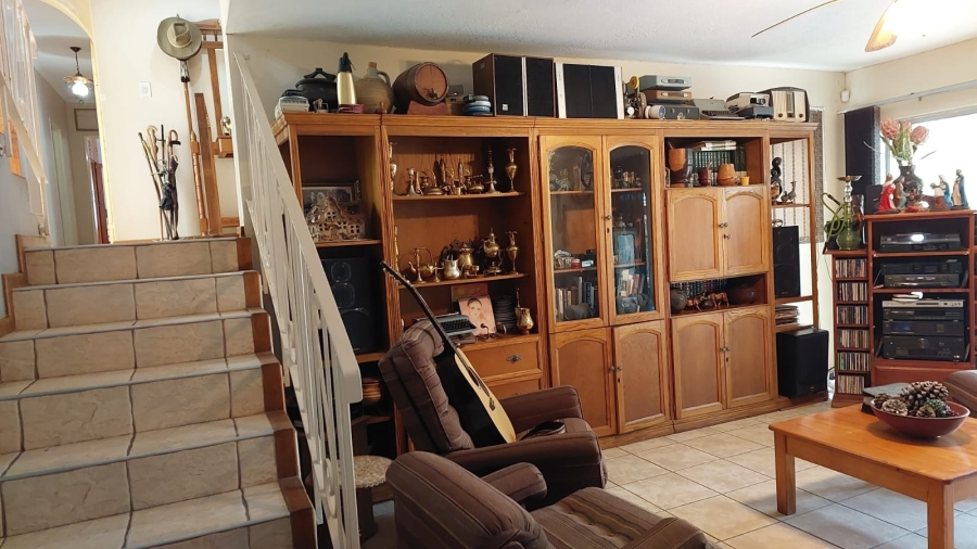 3 Bedroom Property for Sale in Kaffrarian Heights Eastern Cape